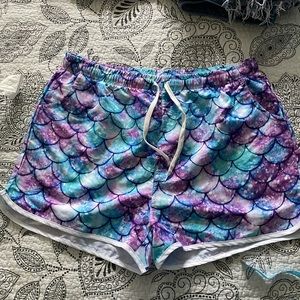 Mermaid swim shorts XL